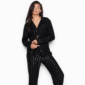 VS Black flannel PJ set